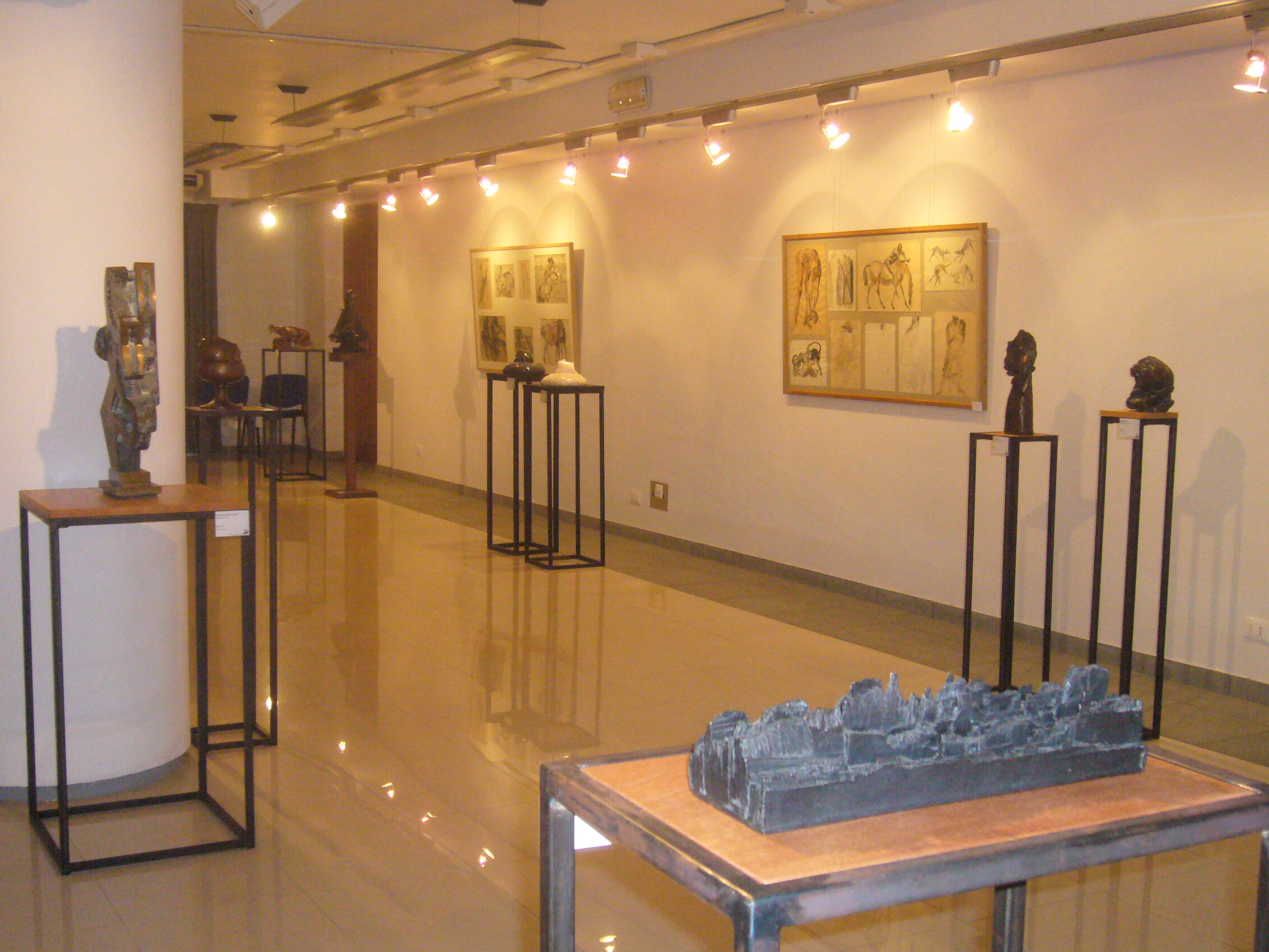ITINERARI NELLA SCULTURA DEL '900
