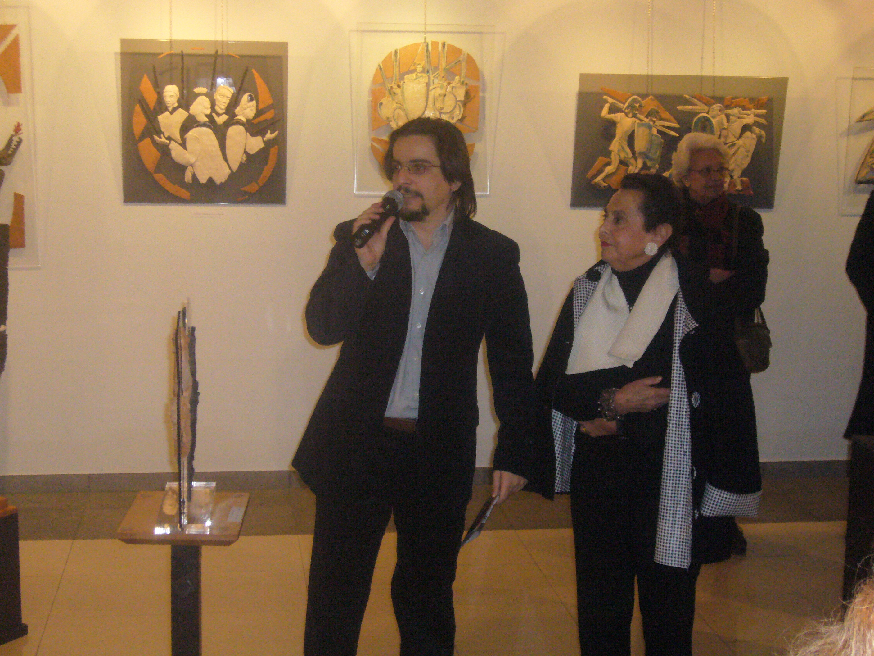 ANNA GALLUPPI. UNA PICCOLA EPOPEA DI TERRACOTTA