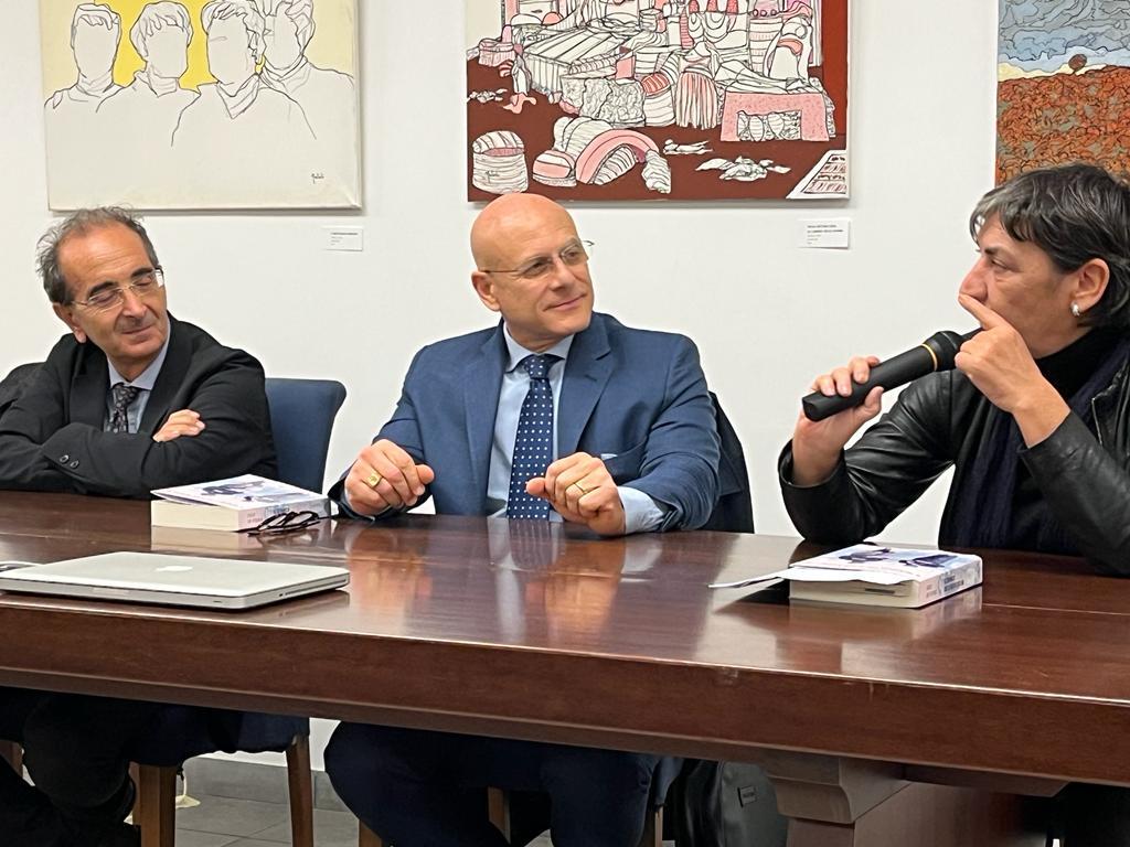 IL GERARCA CHE SFIDO’ MUSSOLINI presentazione libro di GIGI DI FIORE