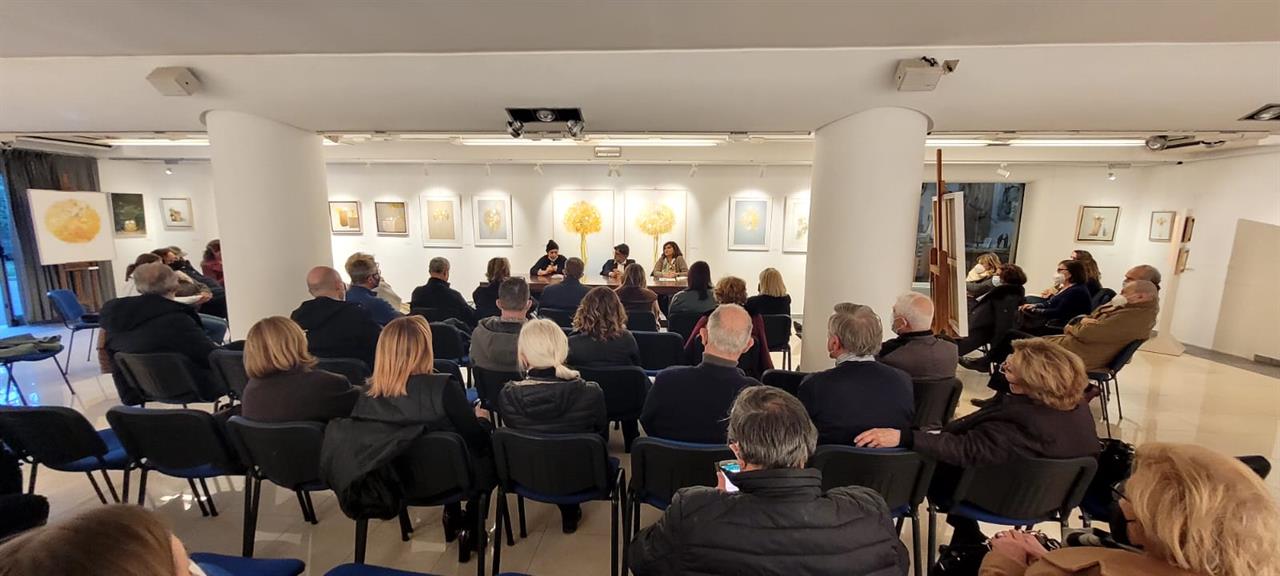 LA CAPPA per una critica del presente