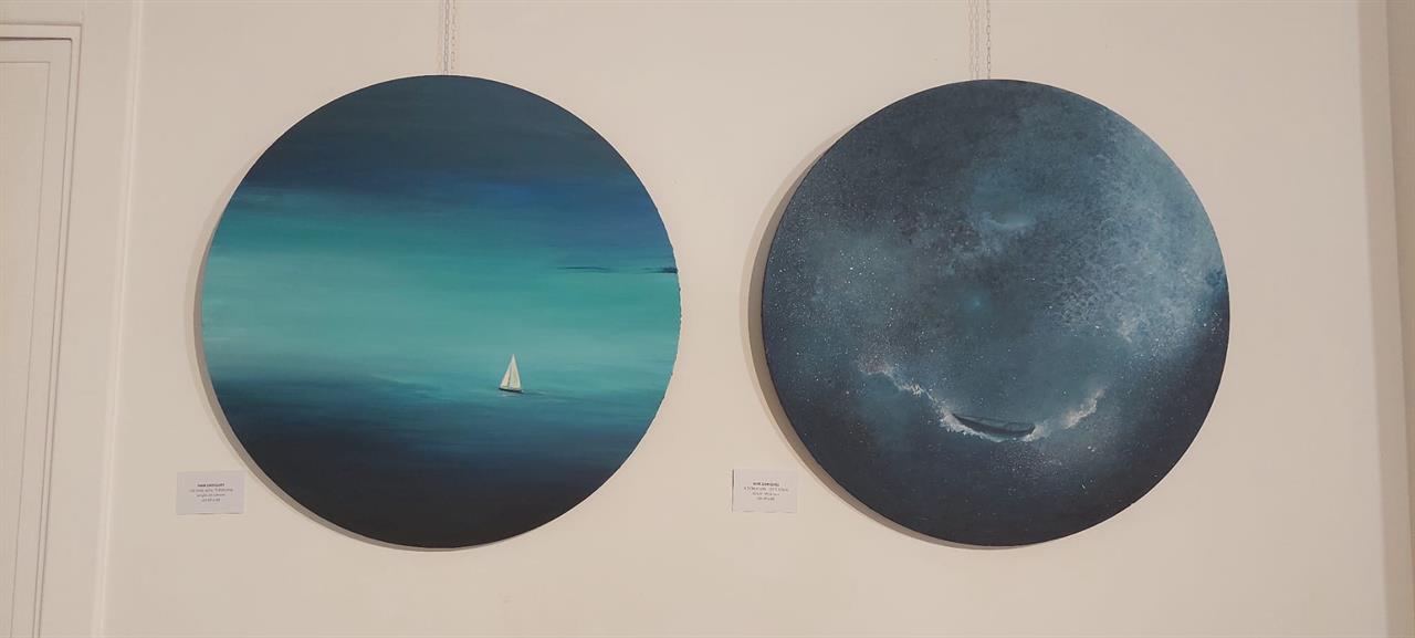 FLOATING WORLDS