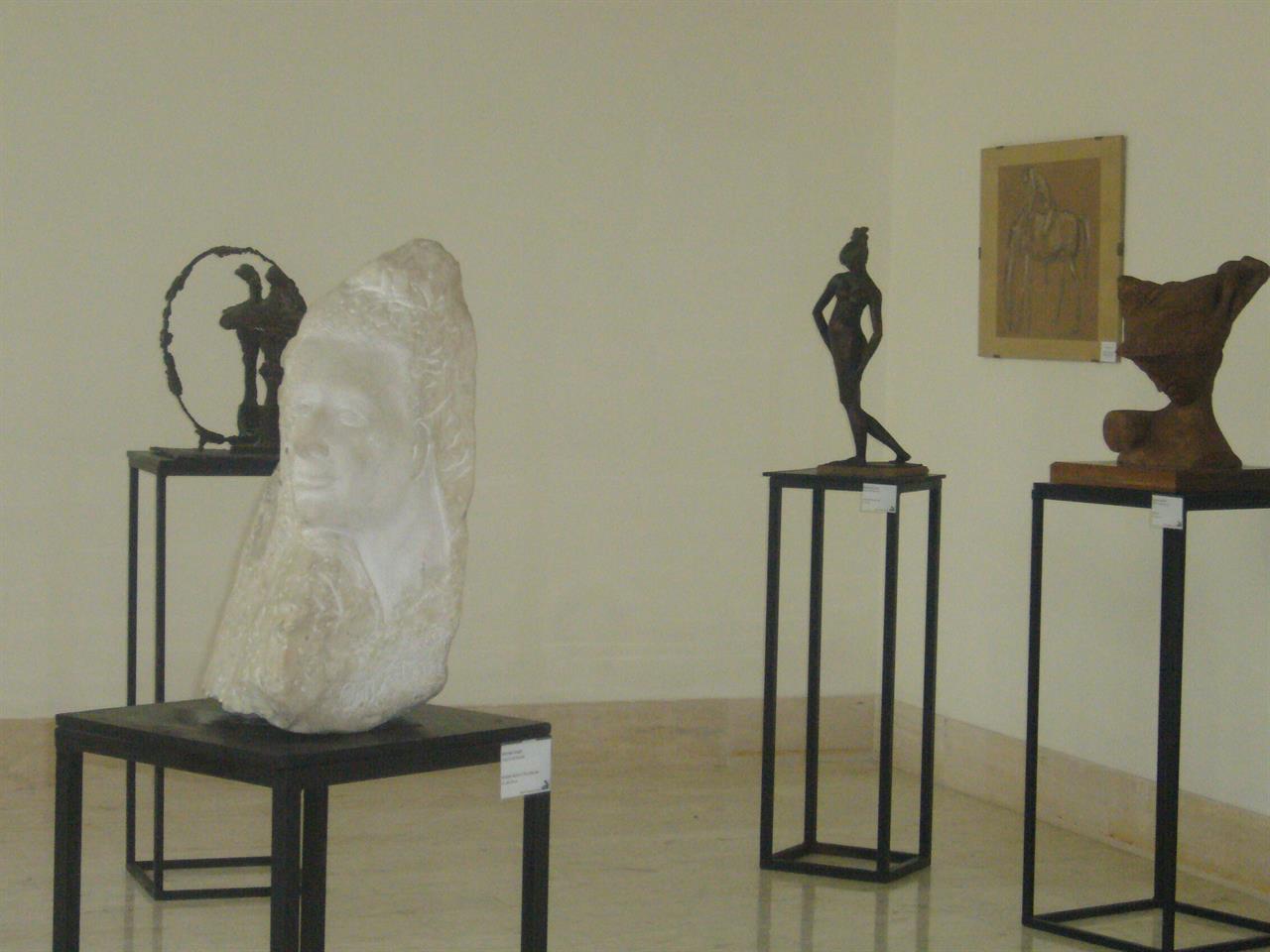 ITINERARI NELLA SCULTURA DEL '900